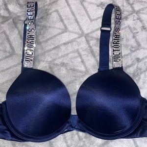 Victoria’s Secret push up bra
